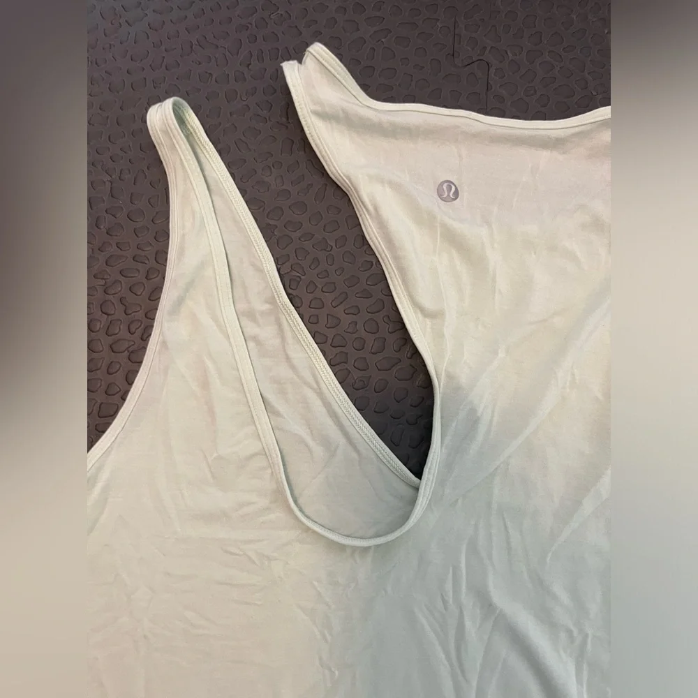 Lululemon Shoulder Cut-Out Yoga Tank Kohlrabi Green